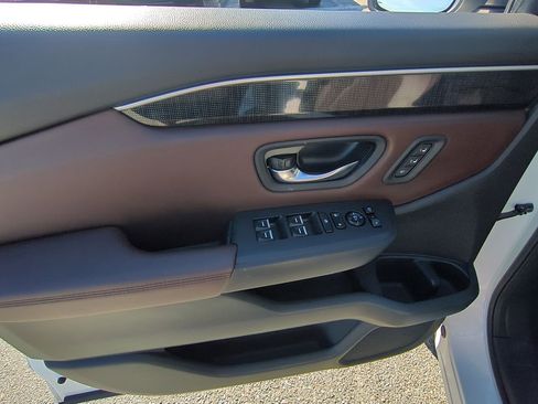 Used 2023 Honda Pilot Elite image 23