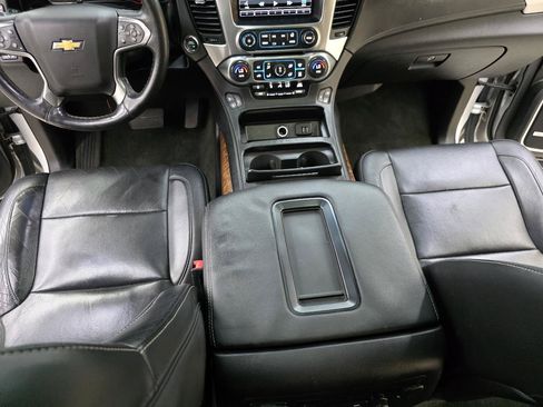 Used 2015 Chevrolet Tahoe LTZ RWD image 31