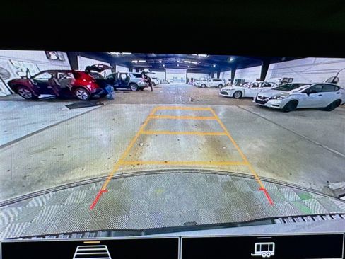 Used 2024 Chevrolet Silverado 2500 W/T AWD/4WD image 17