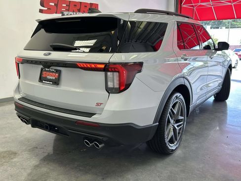 Used 2026 Ford Explorer ST w/ Sun And Sound Package AWD/4WD image 3