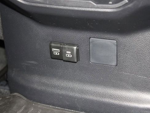 Used 2024 Toyota Tundra SR5 w/ SR5 Convenience Package AWD/4WD image 32