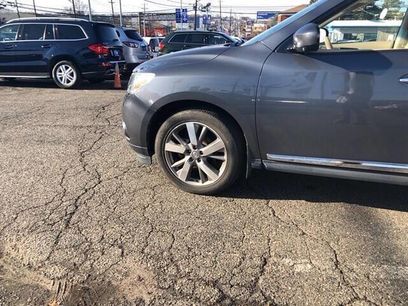 Used 2013 Nissan Pathfinder Platinum w/ Platinum Premium Pkg