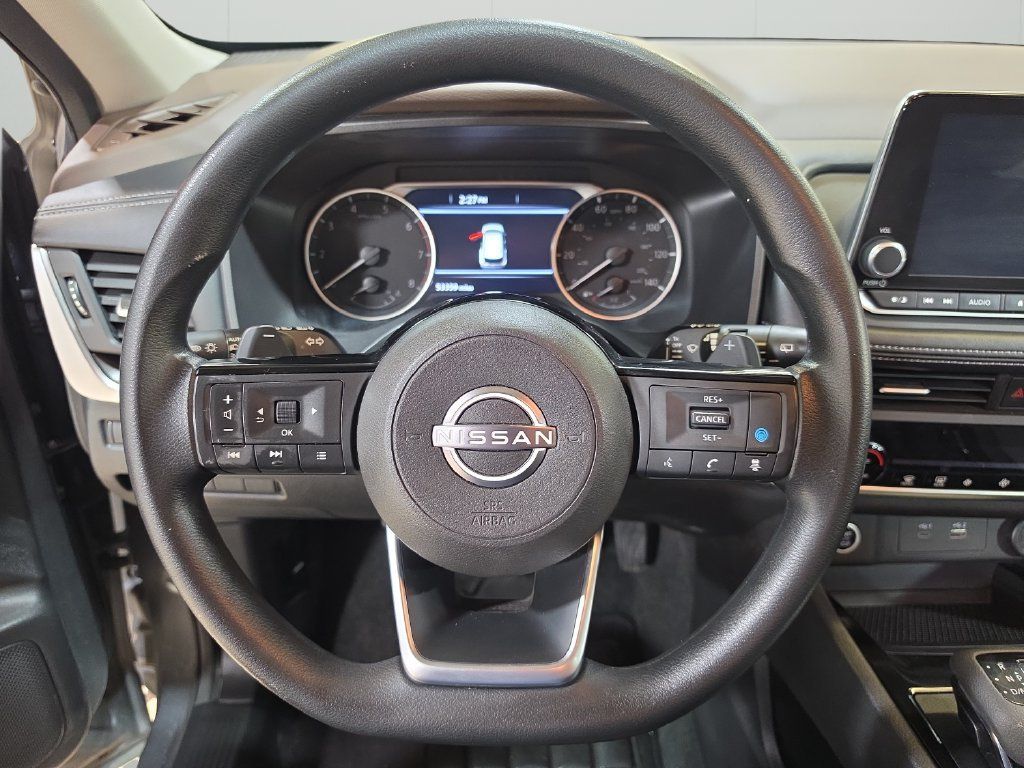 Used 2023 Nissan Rogue SV AWD/4WD image 19