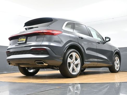 Used 2025 Audi Q5 Prestige AWD/4WD image 56