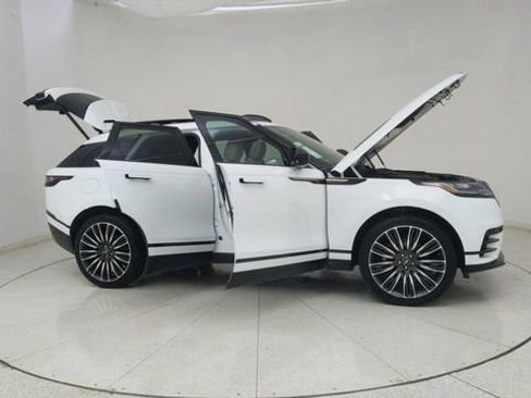 Used 2022 Land Rover Range Rover Velar R-Dynamic S image 72