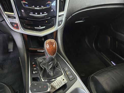 Used 2015 Cadillac SRX Luxury w/ Driver Awareness Package image 22