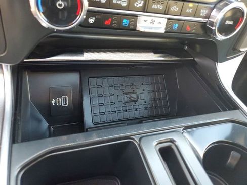 Used 2025 Ford F150 Platinum AWD/4WD image 25