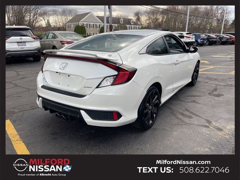 Used 2019 Honda Civic Sport image 5
