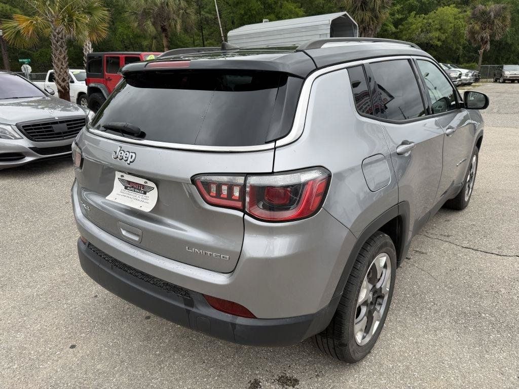 Used 2017 Jeep Compass Limited AWD/4WD image 5