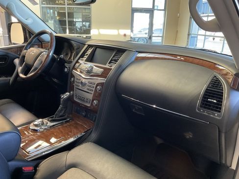 Used 2019 INFINITI QX80 Luxe image 20