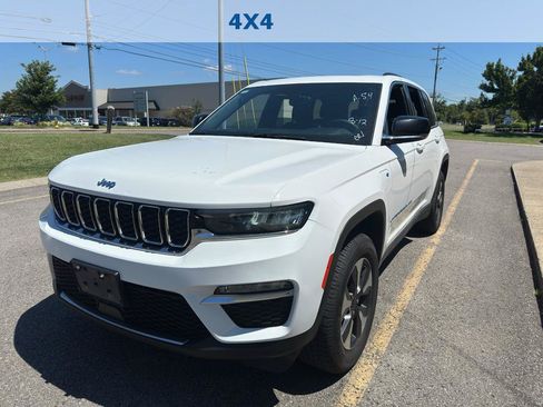 Used 2024 Jeep Grand Cherokee Limited 4xe AWD/4WD image 7