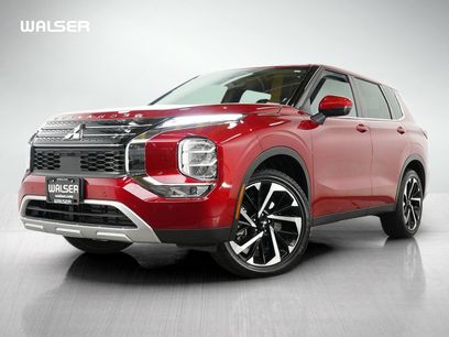 Used 2023 Mitsubishi Outlander SE