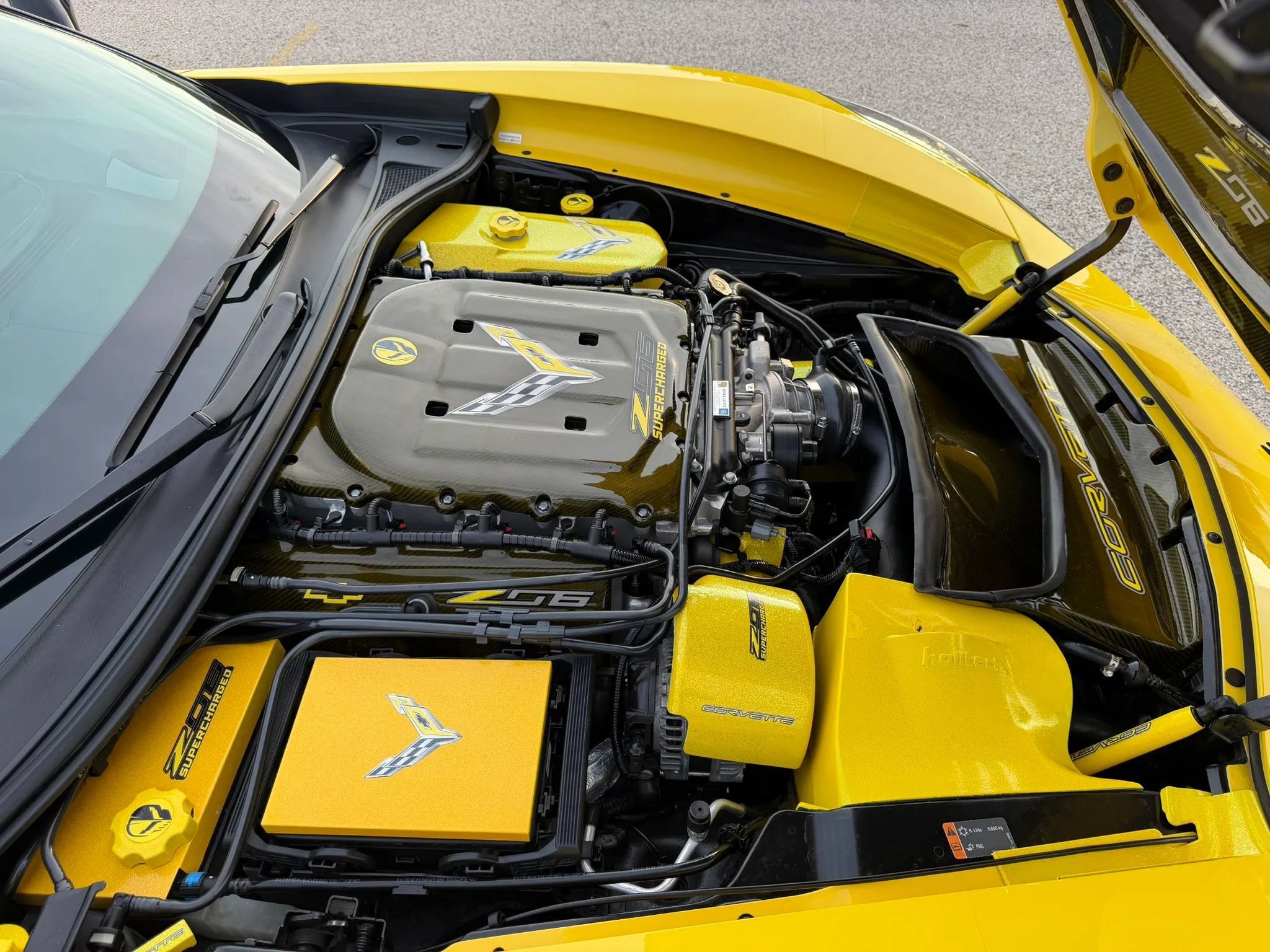 Used 2016 Chevrolet Corvette Z06 w/ 3LZ Preferred Equipment Group RWD image 47