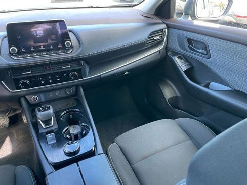 Used 2023 Nissan Rogue S AWD/4WD image 12