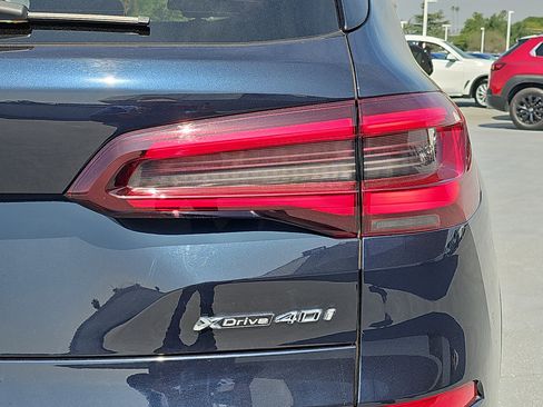Used 2023 BMW X5 xDrive40i w/ M Sport Package image 35