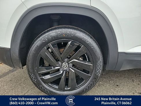 Certified 2022 Volkswagen Atlas Cross Sport SE w/ Panoramic Sunroof Package image 20