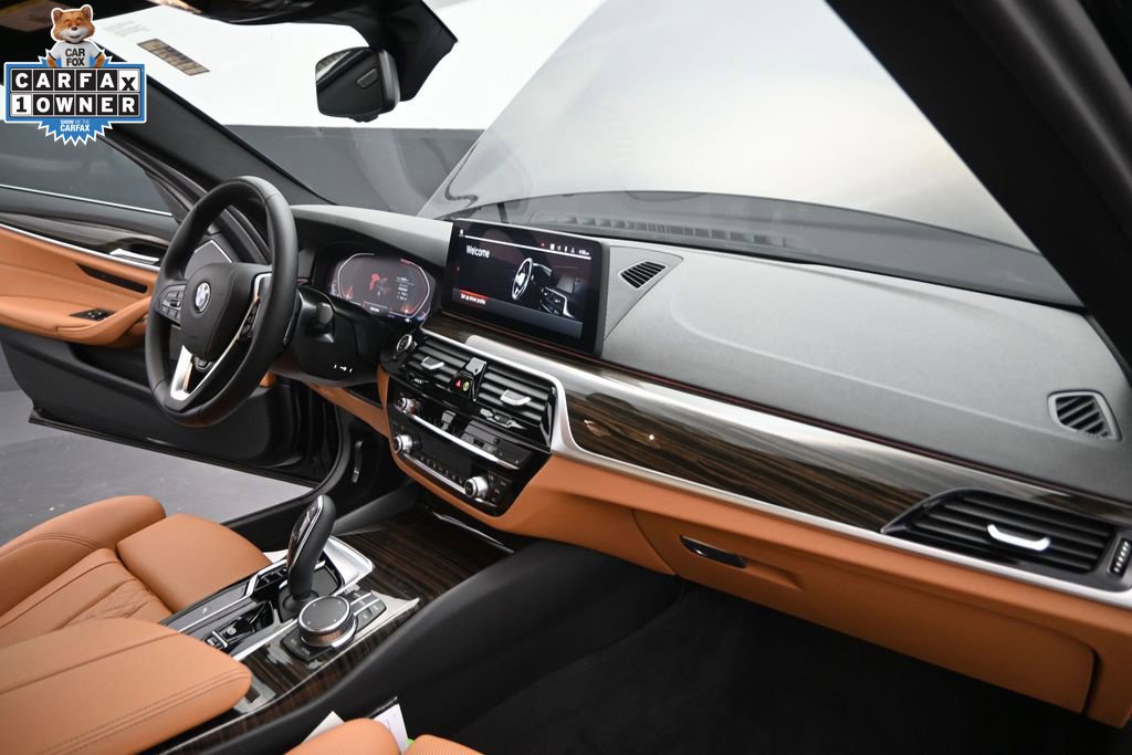 Certified 2023 BMW 530i w/ Premium Package RWD image 20