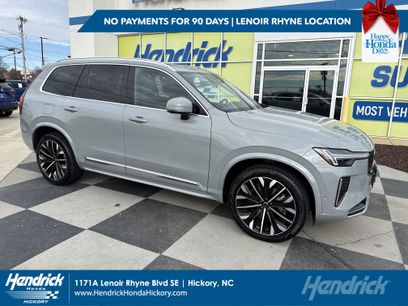 Used 2025 Volvo XC90 B6 Plus