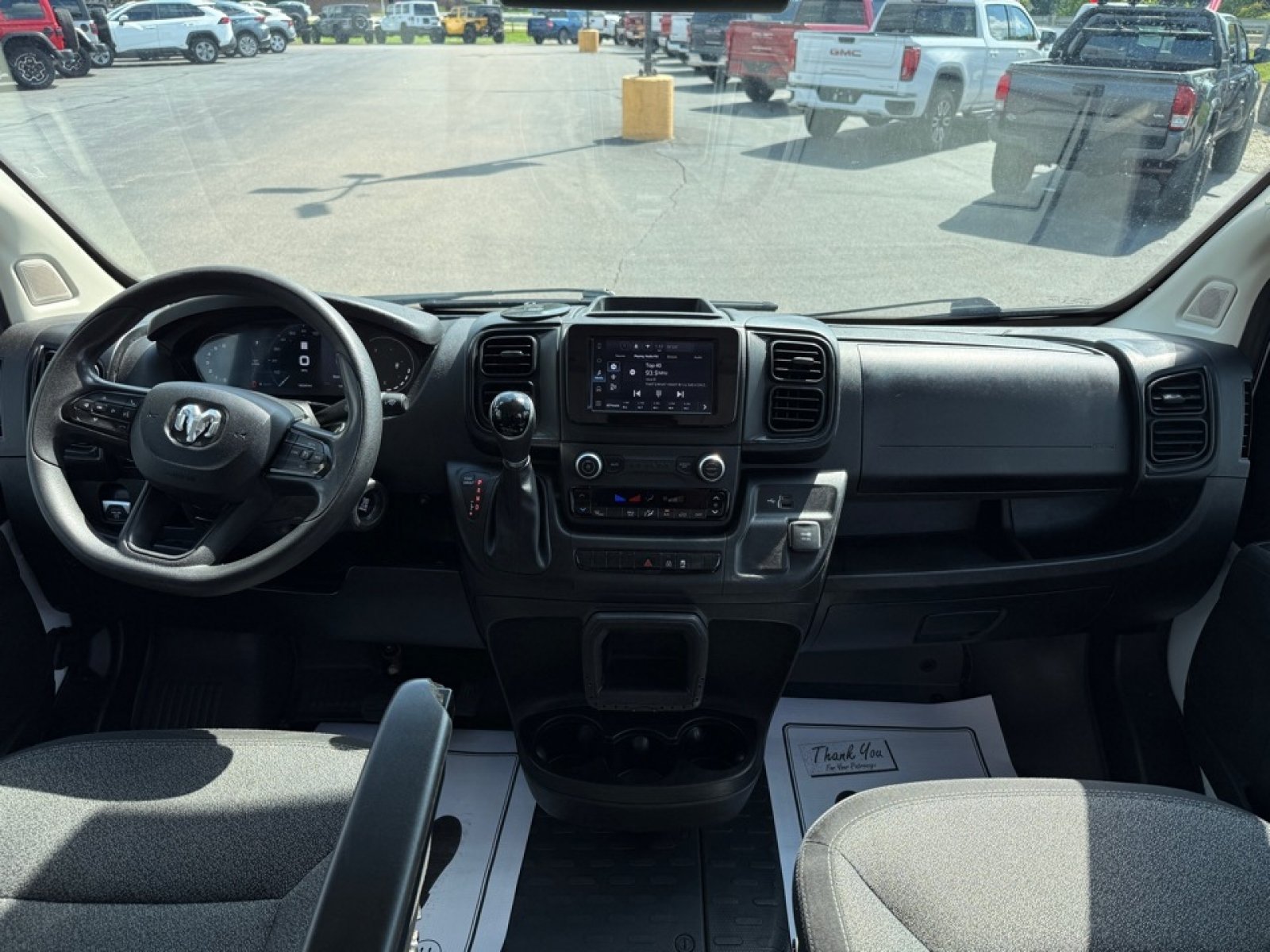 Used 2023 RAM ProMaster 2500 FWD image 9
