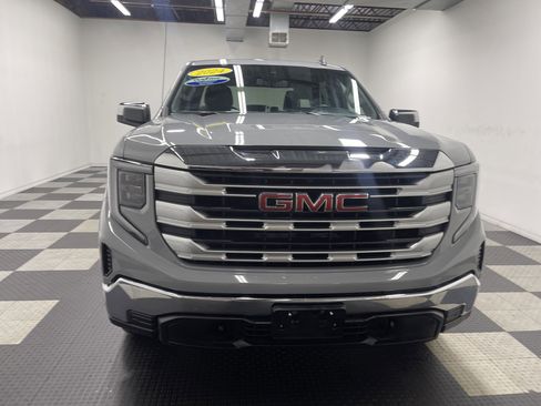 Used 2024 GMC Sierra 1500 SLE image 7