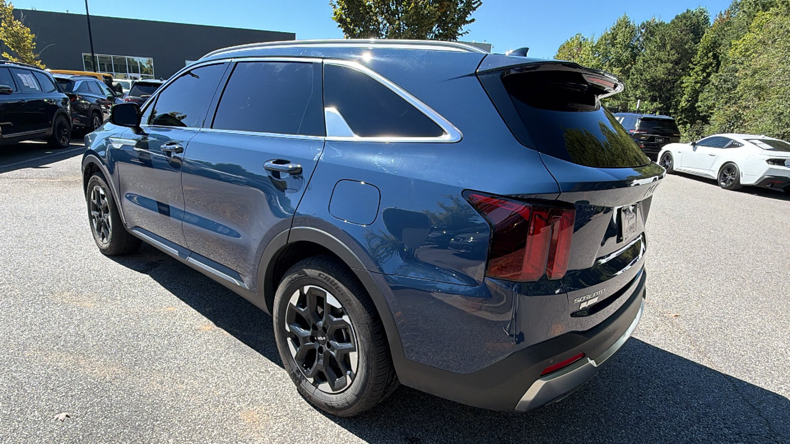 Used 2026 Kia Sorento S FWD image 12