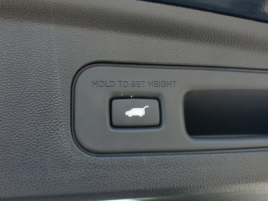 Used 2026 Acura MDX w/ Technology Package FWD image 10