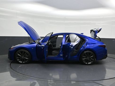 Used 2025 Lexus IS 350 F Sport w/ Accessory Package RWD image 41