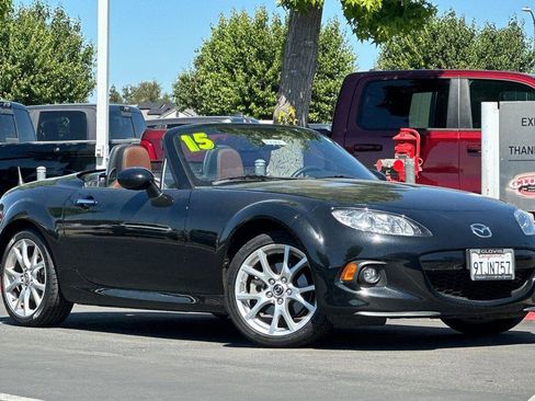 Used 2015 MAZDA MX-5 Miata Grand Touring image 2