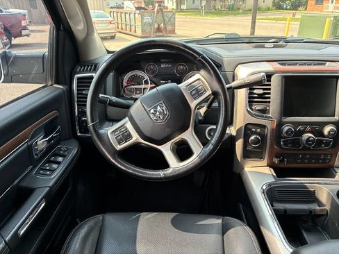 Used 2017 RAM 3500 Laramie w/ Snow Chief Group AWD/4WD image 14