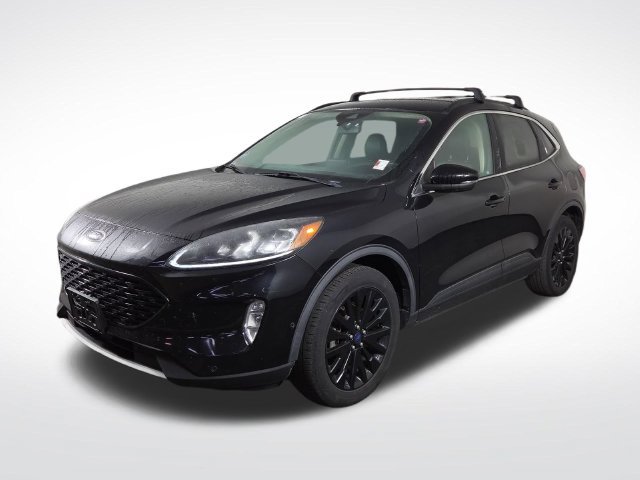 Used 2020 Ford Escape Titanium AWD/4WD image 2