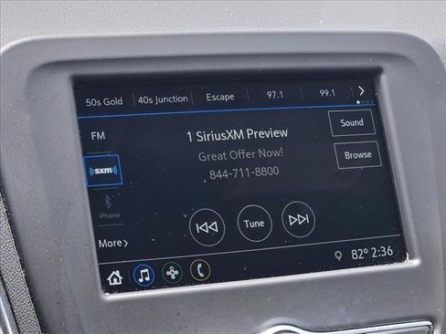 Used 2019 Chevrolet Equinox LT FWD image 16
