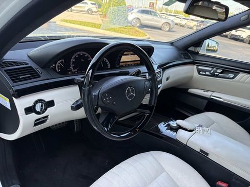 Used 2013 Mercedes-Benz S 550 image 16