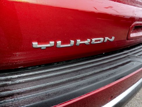 New 2026 GMC Yukon Denali w/ Sun & Power Step Package image 23