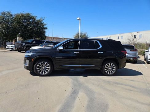 Used 2022 Chevrolet Traverse Premier image 6