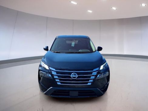 New 2026 Nissan Rogue SV image 8