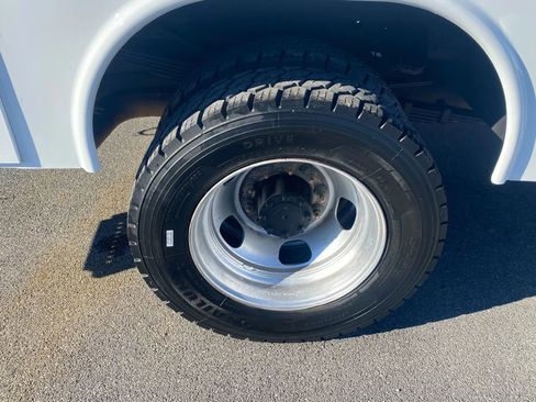 Used 2016 RAM 4500 Tradesman image 41