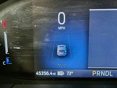 Used 2025 Ford Escape ST-Line Select AWD/4WD image 19