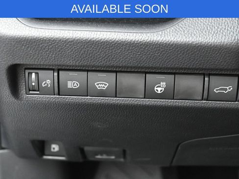 Used 2025 Toyota RAV4 SE w/ Convenience Package AWD/4WD image 15