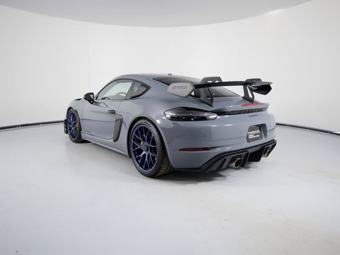 Certified 2024 Porsche 718 Cayman GT4 RS image 8
