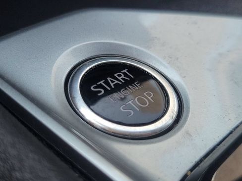 Used 2025 Nissan Altima 2.5 SV FWD image 30