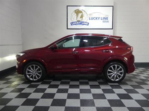 Used 2024 Buick Encore GX Avenir w/ Avenir Technology Package AWD/4WD image 7
