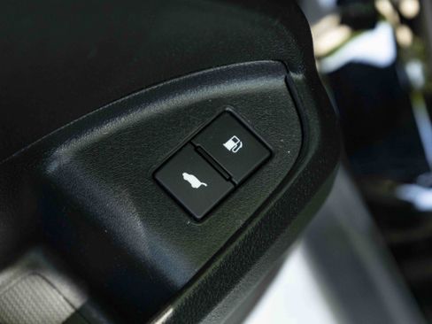 Used 2024 Honda Passport Black Edition image 40