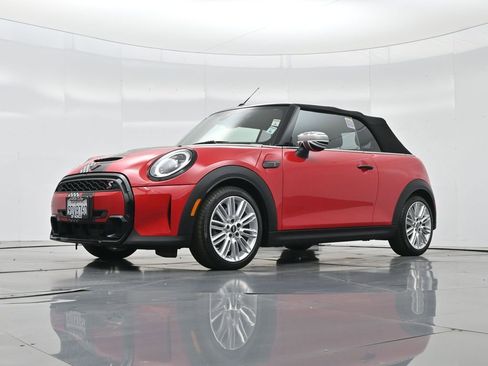 Used 2023 MINI Cooper S image 43