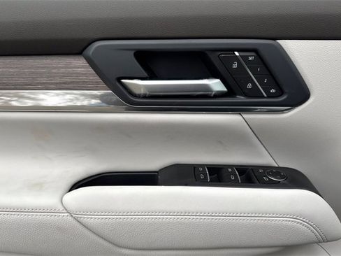 New 2026 GMC Terrain Denali w/ LPO, Floor Liner Package image 11