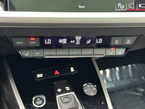 Used 2023 Audi Q4 e-tron Premium Plus w/ Premium Plus image 21