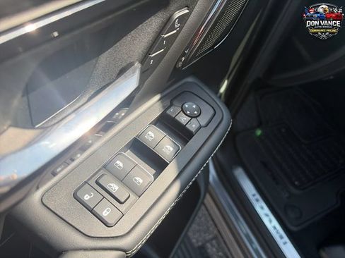 Used 2026 RAM 1500 Limited AWD/4WD image 11