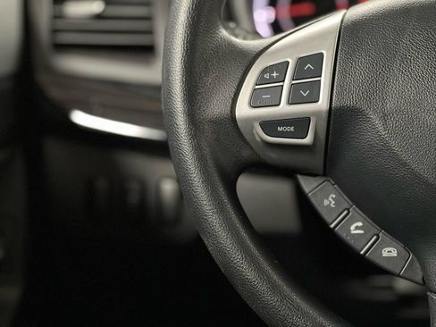 Used 2017 Mitsubishi Lancer ES FWD image 20