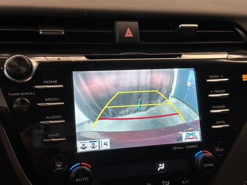 Used 2020 Toyota Camry SE w/ Audio Package AWD/4WD image 14