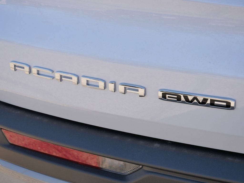 New 2026 GMC Acadia Elevation w/ Elevation Premium Package AWD/4WD image 16