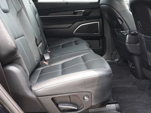 Used 2025 Kia Telluride EX FWD image 38